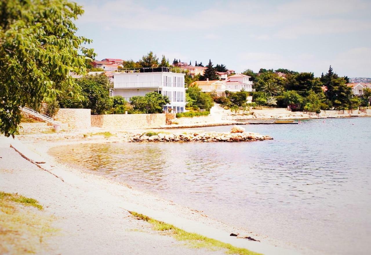 Apartmani Mala Sirena Maslenica Kültér fotó